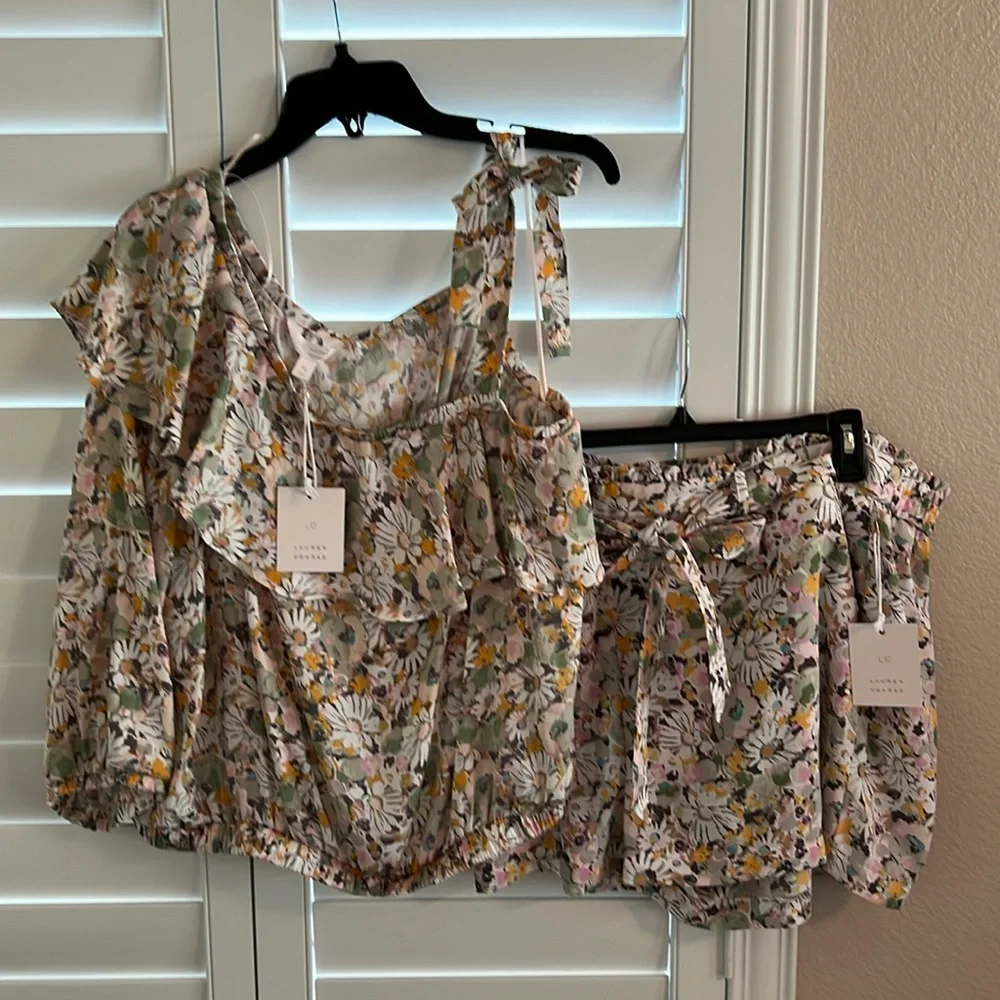 Lauren Conrad Drop Shoulder Short Set - Picture 1 of 6